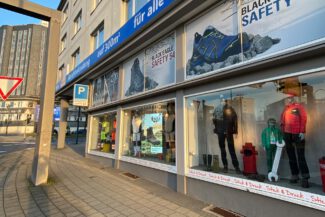 Arbeitskleidung - Sicherheitsschuhe - Regenkleidung - Remscheid